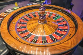 menang club American roulette wheel and betting table layout with payout odds displayed